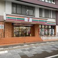 コンビニ　セブンイレブン 台東雷門1丁目店（コンビニ）まで164m