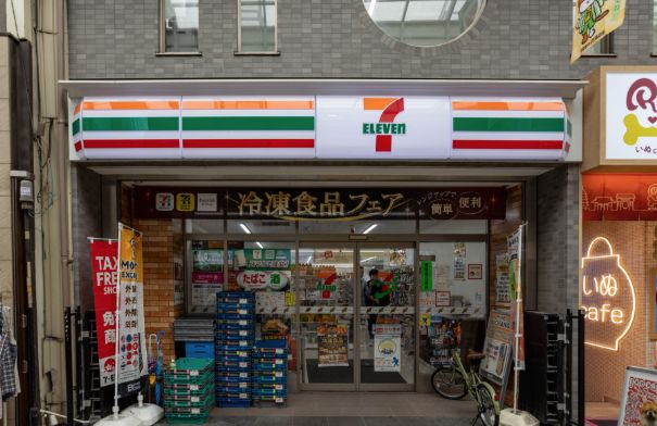 コンビニ　セブンイレブン 浅草新仲見世通り店（コンビニ）まで171m