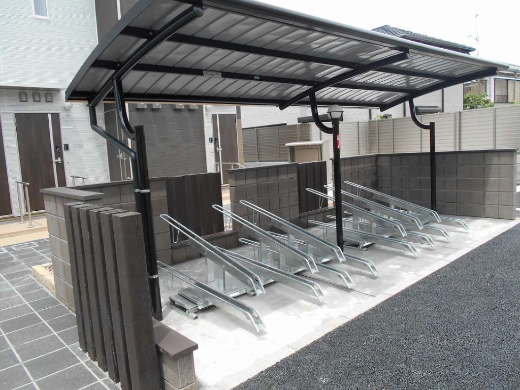 その他　駐輪場あります。