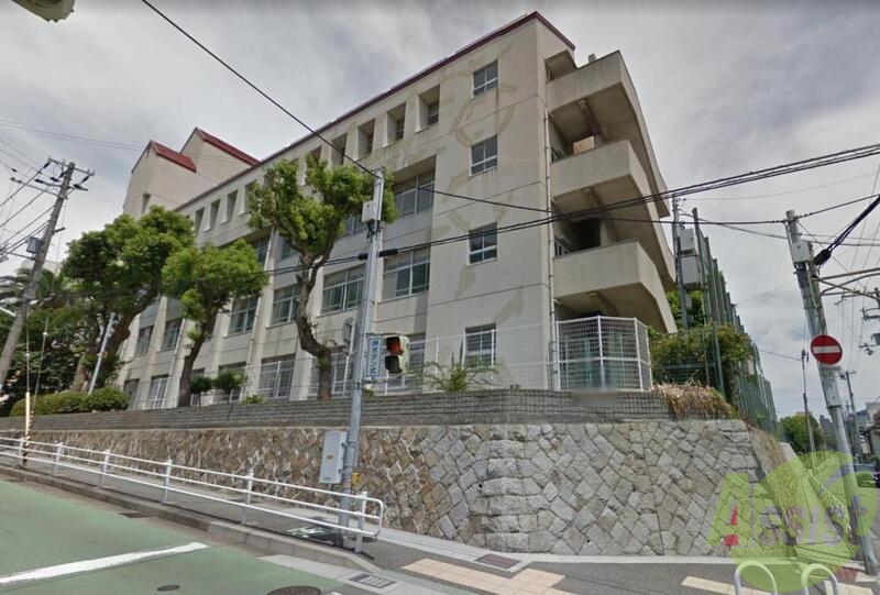 小学校　神戸市立東須磨小学校（小学校）まで198m