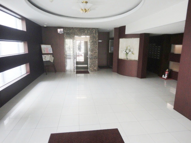 ロビー　清潔なロビーです