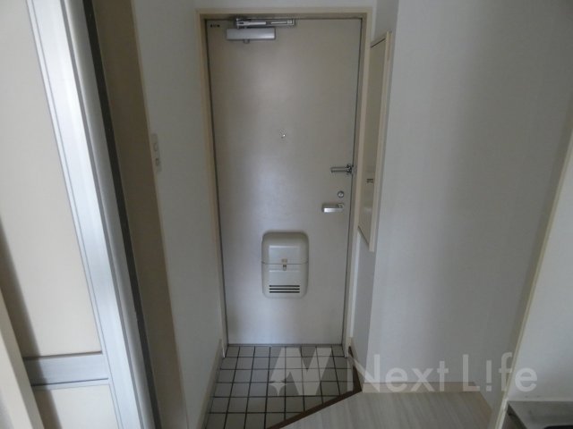 玄関　ウッドベル2 ビー棟