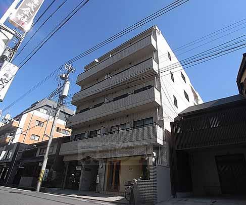 地下鉄烏丸線 烏丸御池駅 徒歩5分 築37年