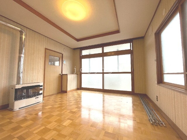 ハイツ桃木_内装_0