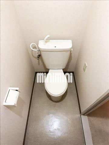 トイレ　ウシュレットあり