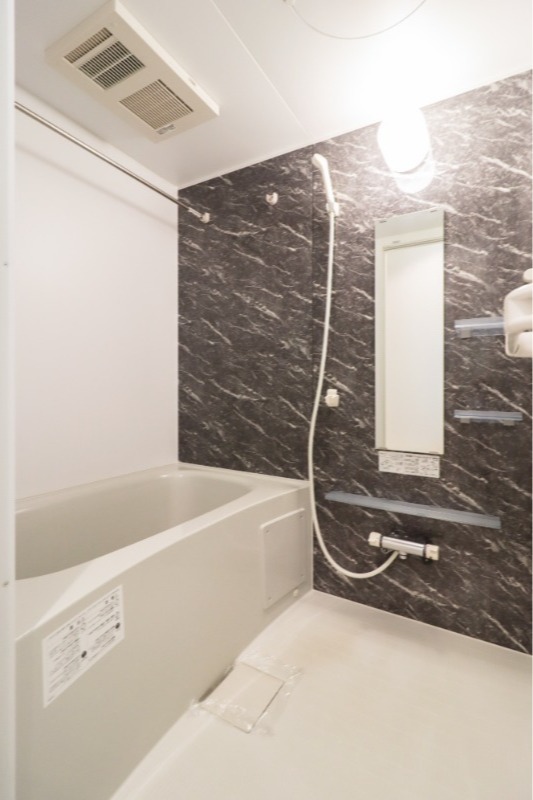 バス・シャワールーム　図面と現状が相違がある場合には現状を優先