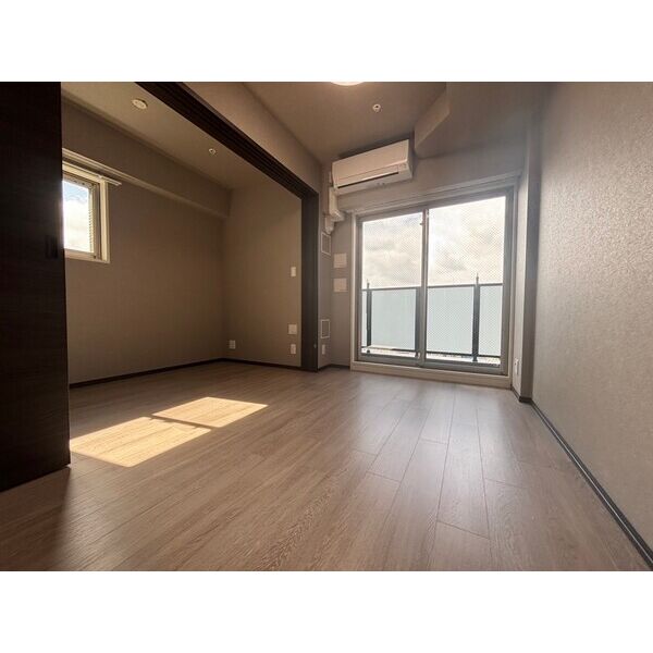 居室・リビング　別室の参考写真です。※現況優先