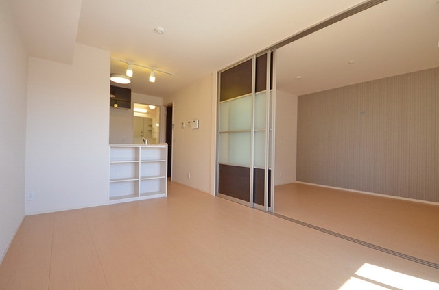 居室・リビング　※別号室のイメージ写真です。