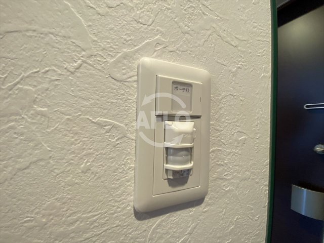 その他　プレジオ城北　人感センサーライト