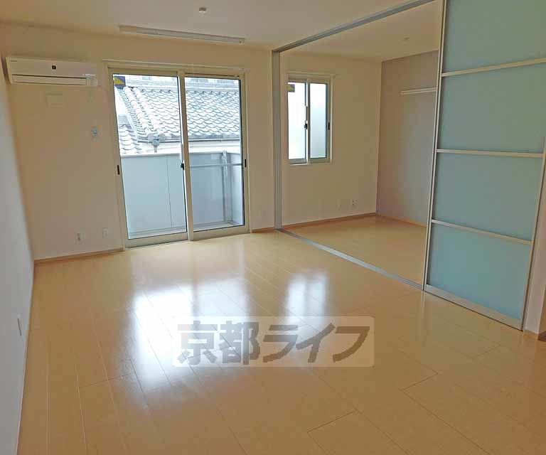 居室・リビング　とっても広いリビングですね・