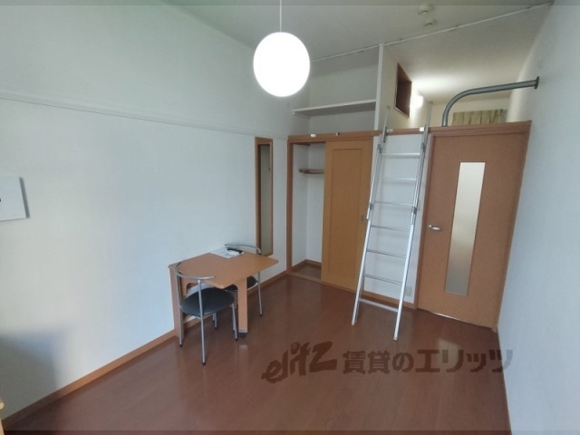 居室・リビング　洋室