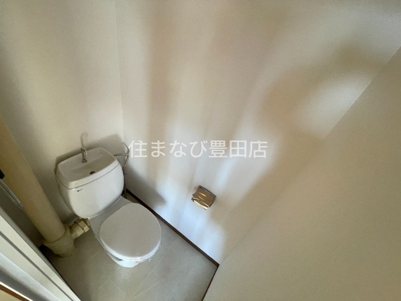 トイレ　同型タイプ