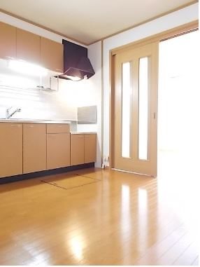 キッチン　※写真を準備中のため、同シリーズの写真をご参照ください。