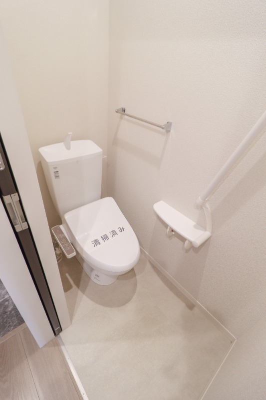 トイレ　図面と現状に相違がある場合には現状を優先