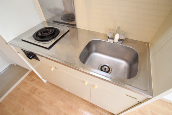 キッチン　※別部屋の写真です