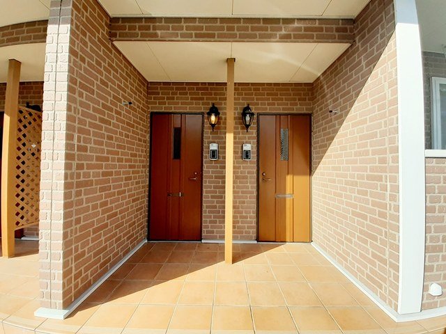 玄関　落ち着いた玄関です