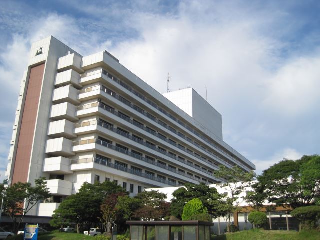 病院　県立中央病院（病院）まで1200m