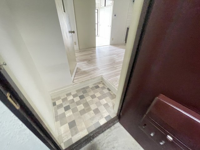 玄関　明るい玄関です