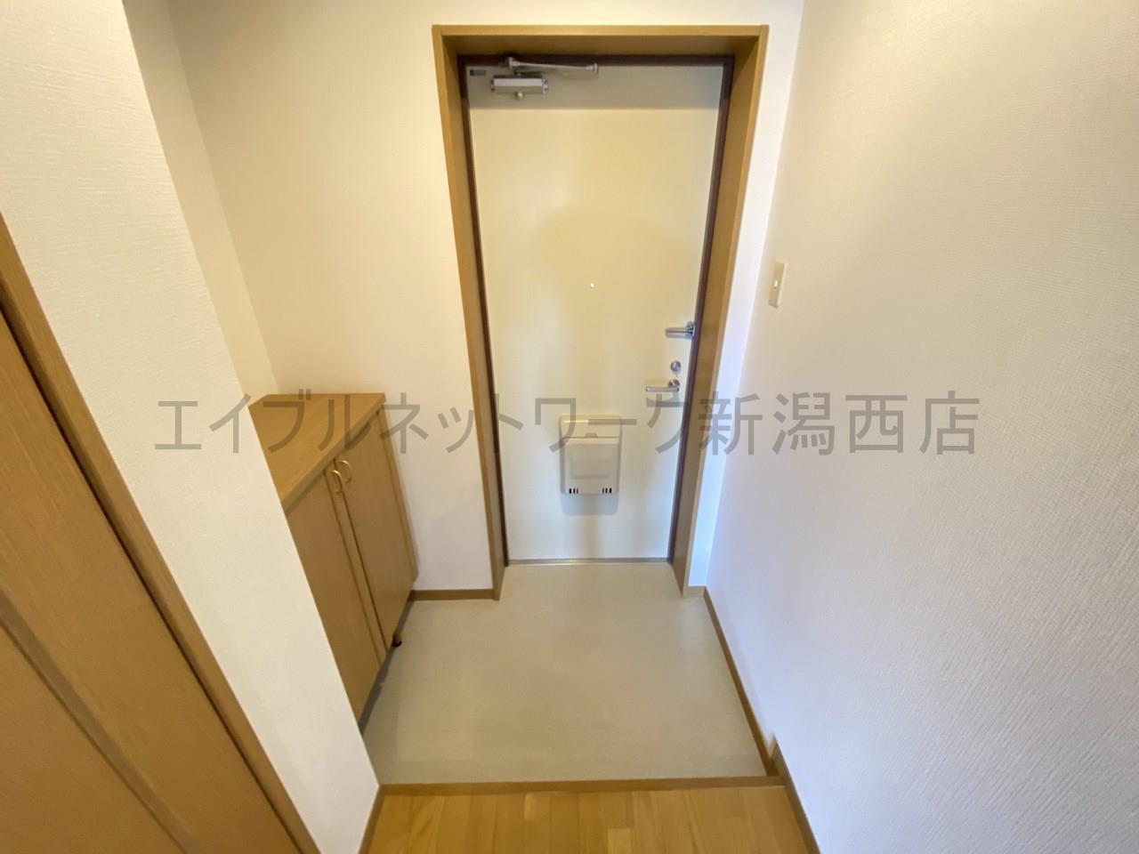 玄関　参考写真（202）