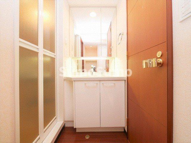 洗面設備　忙しい朝には欠かせない洗面所です