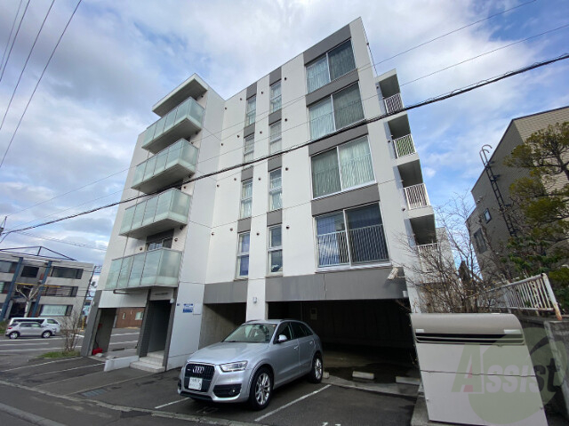 建物外観　札幌市中央区宮の森一条「ステラ神宮外苑」