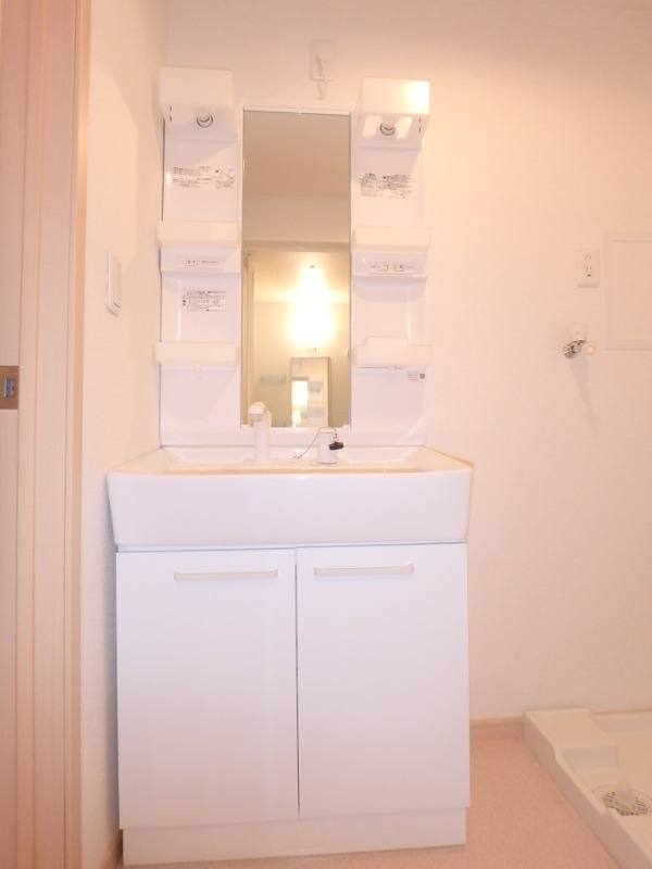 洗面設備　図面と現状に相違がある場合には現状を優先