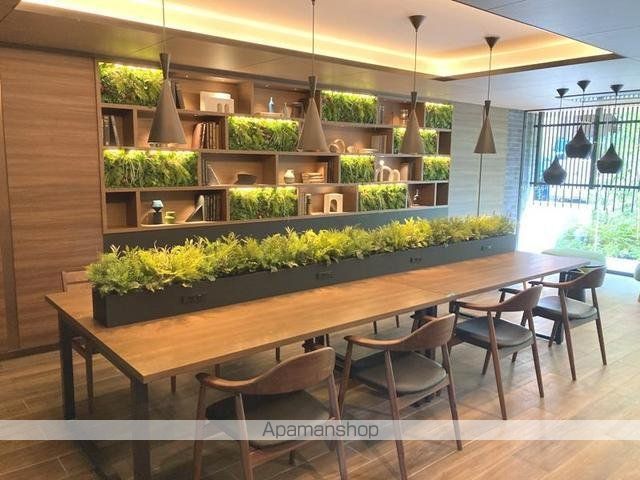 ロビー　ロビー