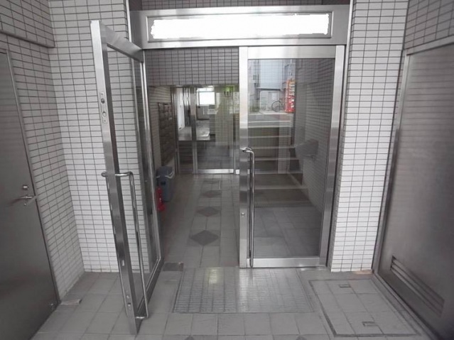 エントランス　保証人不要
