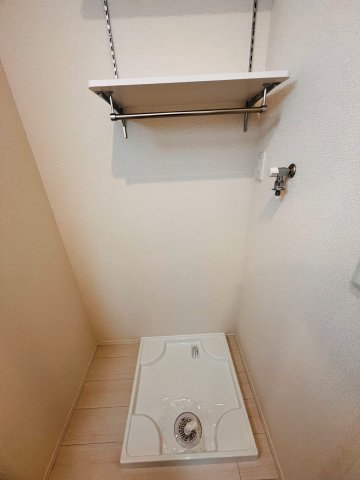 その他設備　室内洗濯機置き場です。