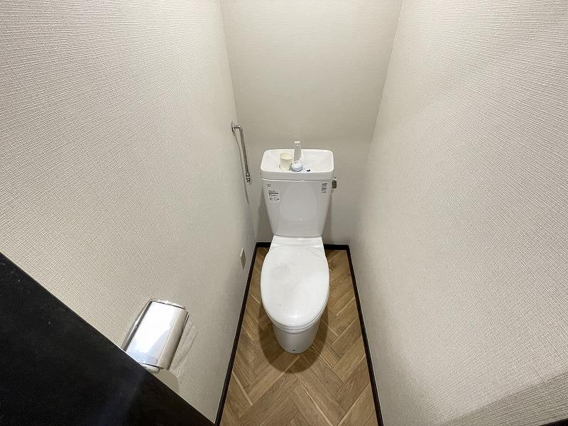 トイレ　トイレ