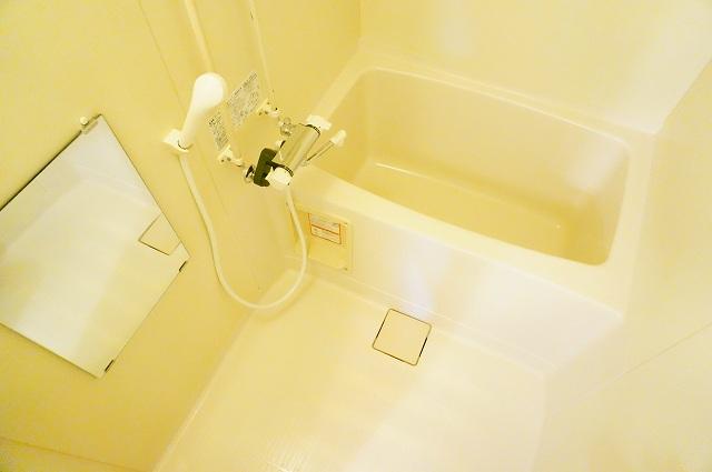 バス・シャワールーム　浴室