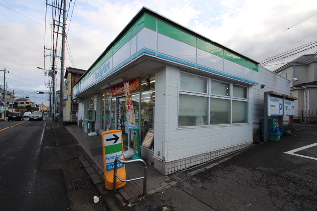 コンビニ　ファミリーマート瀬谷相沢店（コンビニ）まで490m