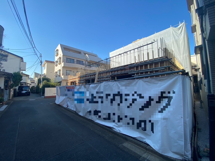 建物外観　建築中