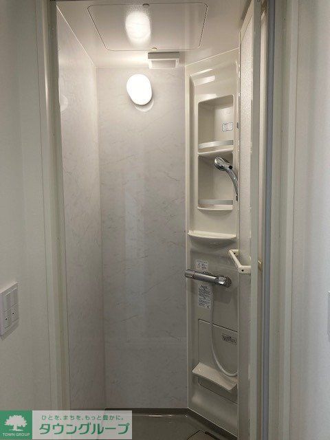 バス・シャワールーム　洗面