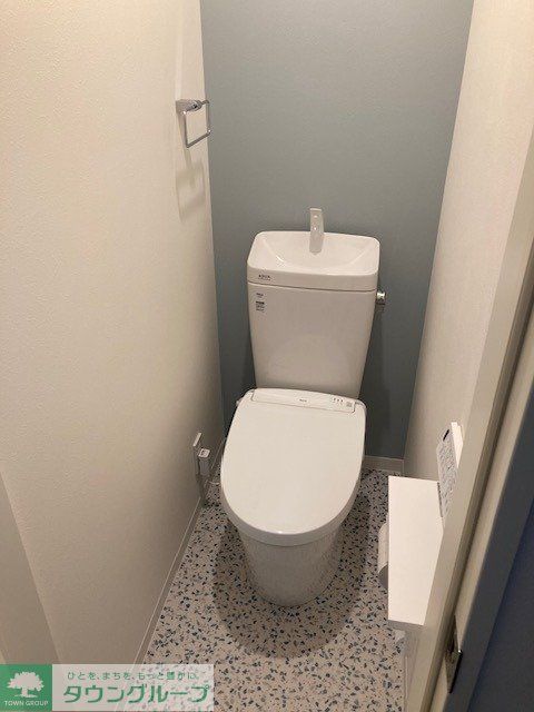 トイレ　トイレ