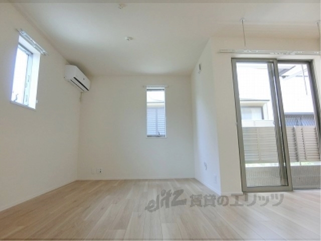 居室・リビング　洋室