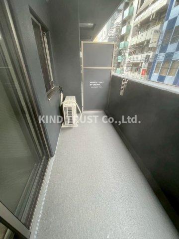 バルコニー　陽当たり良好なバルコニーです