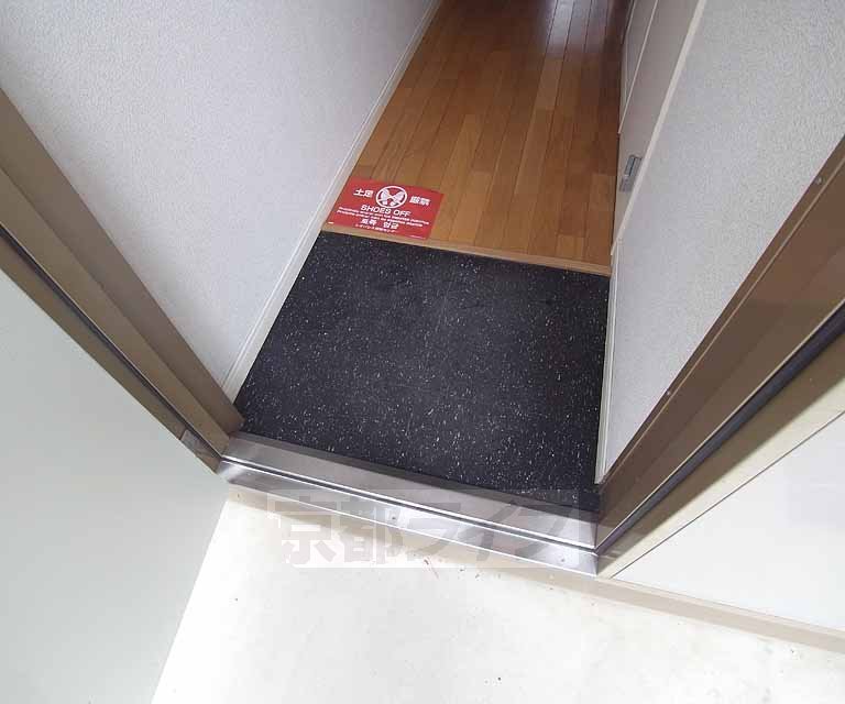 玄関　・お問い合わせは京都ライフまで・