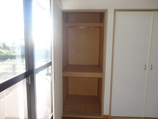 収納　写真は別部屋です(参考)