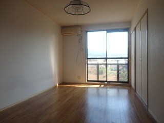 居室・リビング　写真は別部屋です(参考)