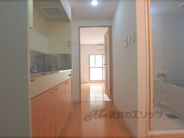 その他部屋・スペース　廊下