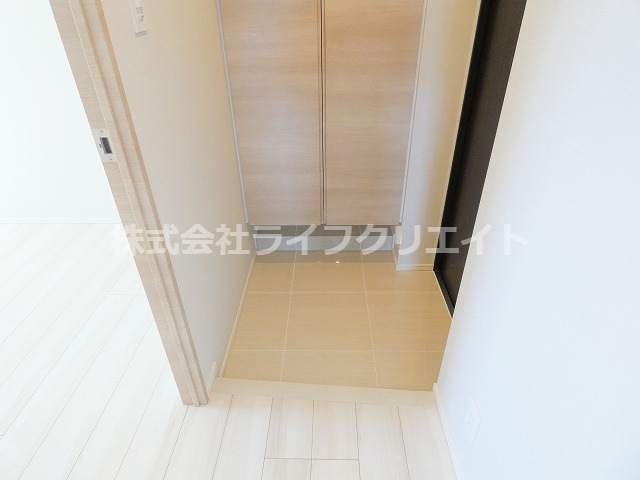 玄関　※同建設会社施工済み物件の写真です。（イメージ）