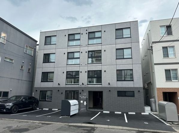 建物外観　地下鉄東西線　南郷１３丁目　徒歩6分☆