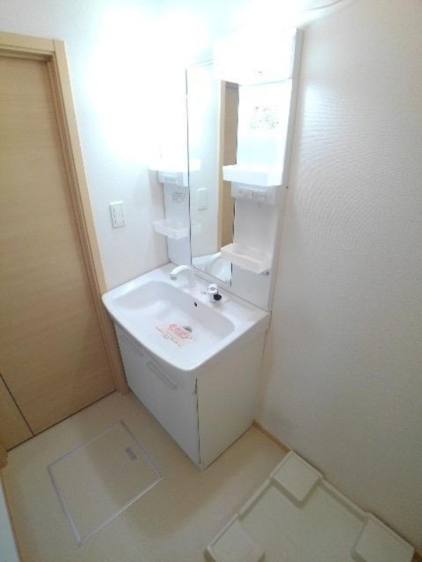 洗面設備　図面と現状に相違がある場合には現状を優先