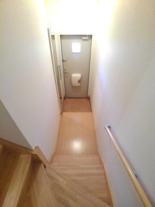 玄関　図面と現状に相違がある場合には現状を優先