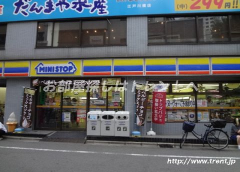 コンビニ　ミニストップ江戸川橋店（コンビニ）まで390m