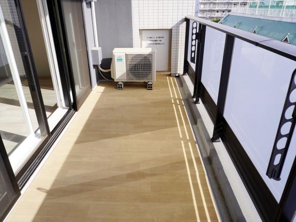 バルコニー　バルコニー（テラス）