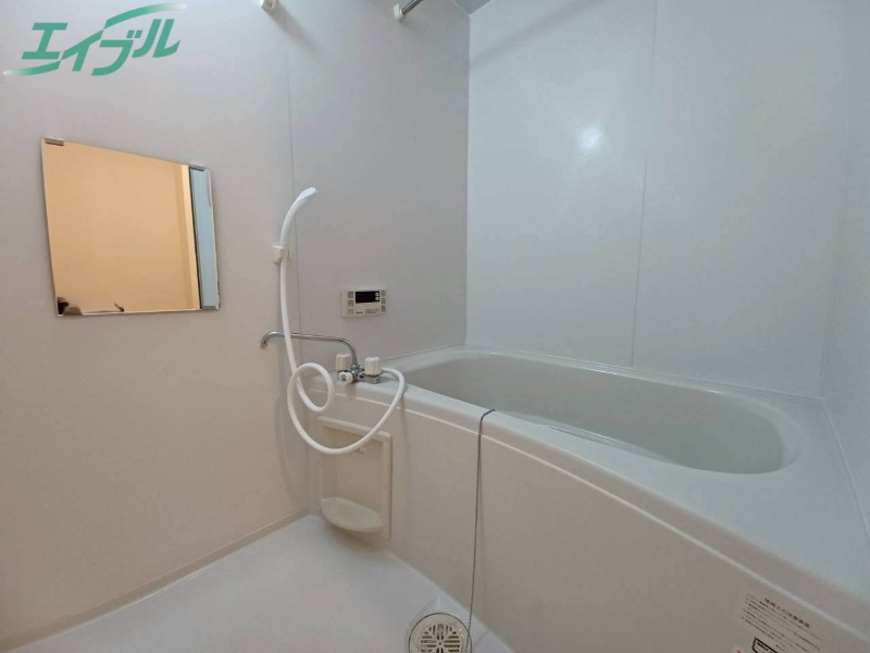 バス・シャワールーム　同物件別室画像