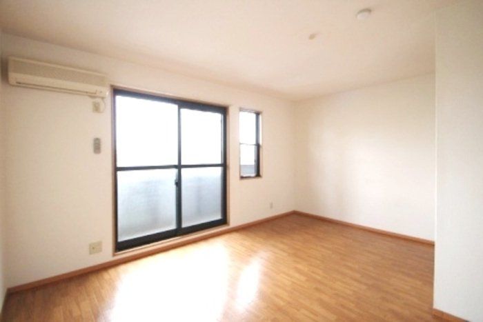 居室・リビング　※別号室参考写真です