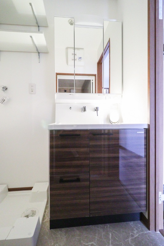 洗面設備　図面と現状に相違がある場合には現状を優先